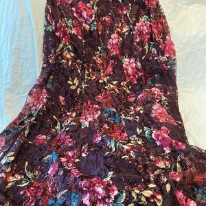 Roz & Ali sleeveless floral layered dress 16